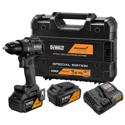 DeWalt akku bore-/skruemaskine DCD81MP2T 18 V